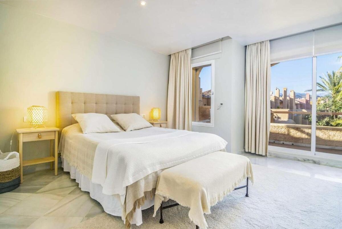Fantastic Townhouse Aloha Na Marbella