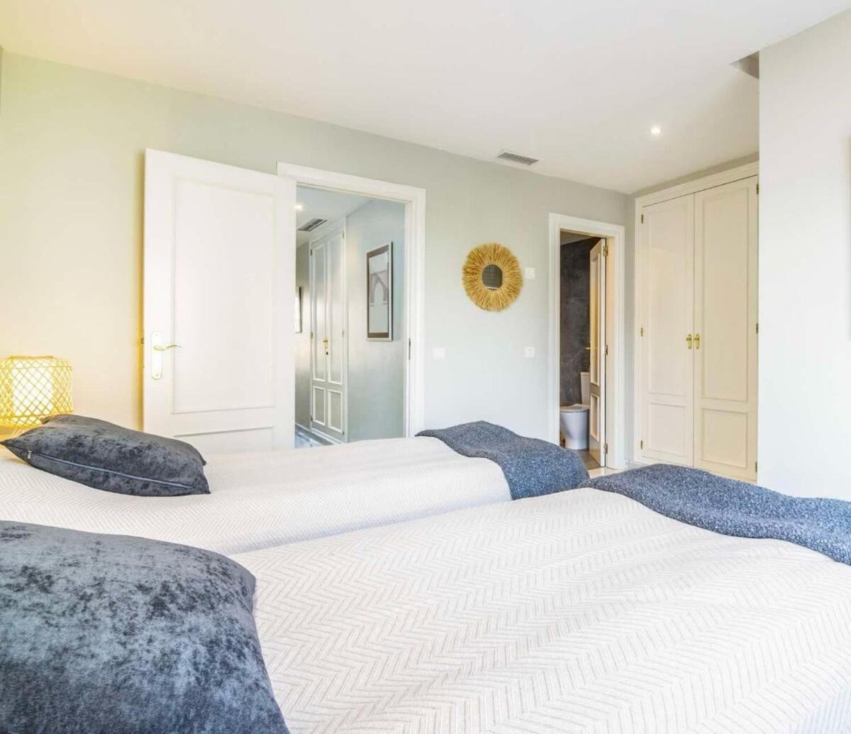 Apartment Fantastic Townhouse Aloha Na Marbella